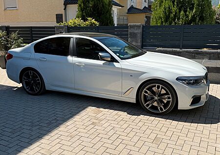 BMW M550d xDrive A -