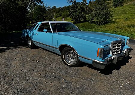 Ford Thunderbird