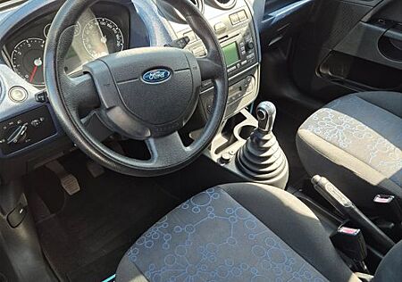 Ford Fiesta 1,6 TDCi Connection Connection