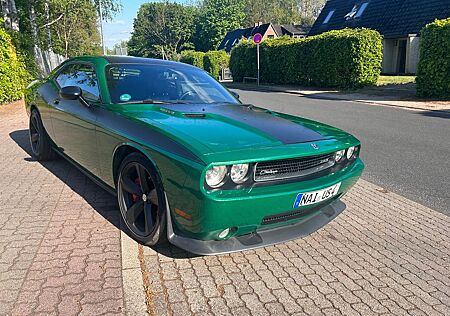 Dodge Challenger First Edition SRT8 6.1 HEMI V8