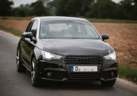 Audi A1 1.4 TFSI Attraction/S-Line