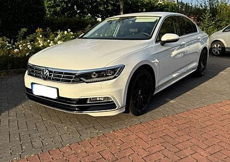 VW Passat Volkswagen 1.4 TSI ACT DSG BMT R-Line/ Highline