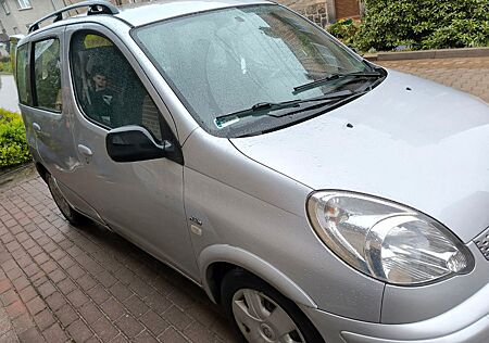 Toyota Yaris 1.4 D-4D -