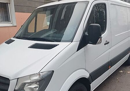 Mercedes-Benz Sprinter 213cd