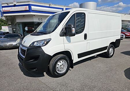 Peugeot Boxer Kasten 330 L1H1 Pro BlueHDi 110