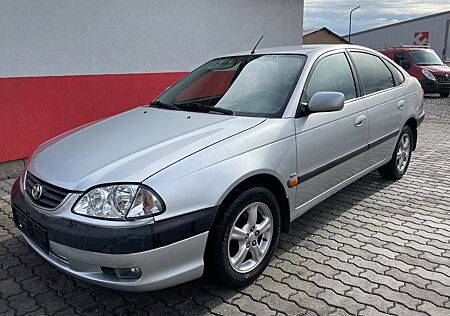 Toyota Avensis 1.8 Linea Sol