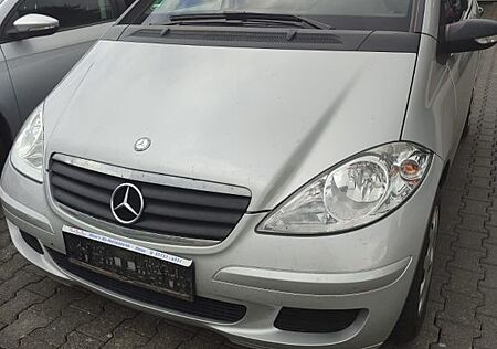 Mercedes-Benz A 150 AVANTGARDE