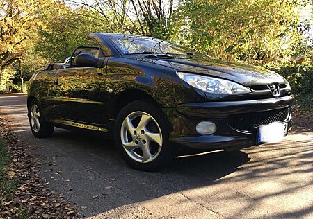 Peugeot 206 CC 110 - Youngtimer mit DAB+