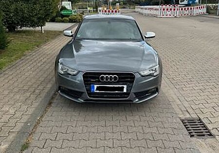 Audi A5 2.0 TFSI quattro -