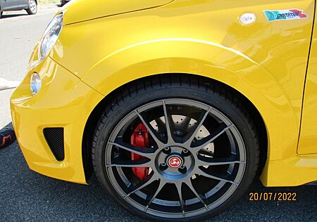 Abarth 695 BIPOSTO Record Edition Nr. 9 von 11