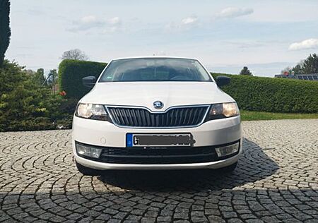 Skoda Rapid 1.2 MPI Ambition Spaceback