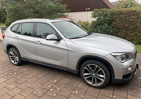 BMW X1 gebraucht kaufen BMW X1 xDrive25d Sport Line AHK Panoramadach