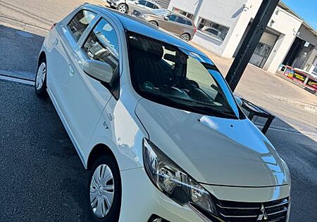 Mitsubishi Space Star 1.0 Basis