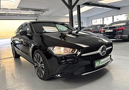 Mercedes-Benz CLA 200 CLA 200d Shooting Brake 1.HAND VIRTUELL KAMERA