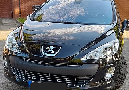 Peugeot 308 SW TÜV 08.27, 136PS