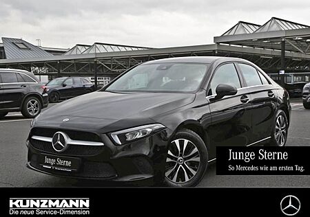 Mercedes-Benz A 180 d Limousine Style MBUXNavi+ Kamera AHK