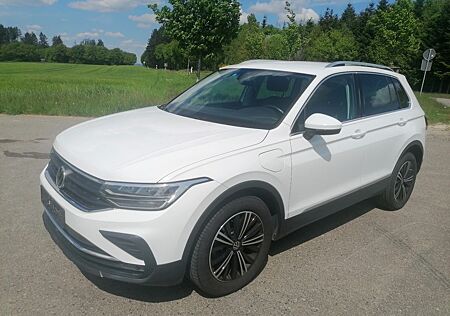 VW Tiguan Volkswagen 1.4 Life eHybrid