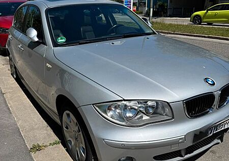 BMW 118i E87 Automatik | TÜV bis 02/2027 | Leder | S