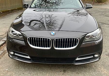 BMW 530d Touring A Modern Line Modern Line