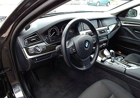 BMW 530d xDrive A -