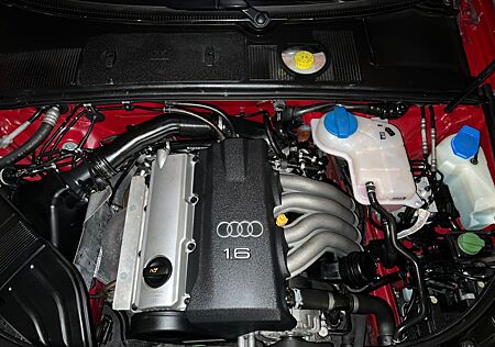 Audi A4 1.6 -