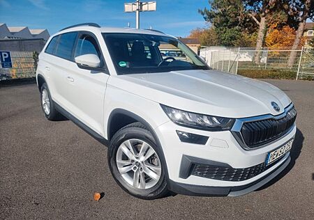 Skoda Kodiaq 1.5 TSI AMBITION Standheizung, Leder, usw