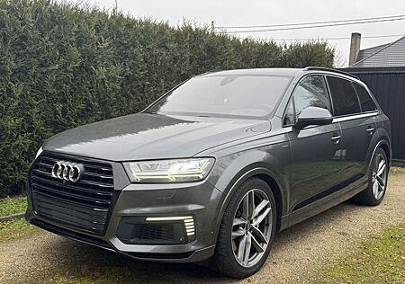 Audi Q7 3.0 TDI E-Tron+++S-Line+++HUD+Softclose+Pano