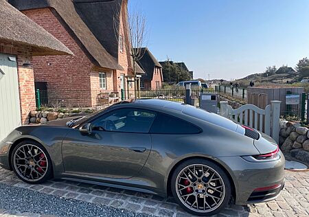 Porsche 992 Carrera S Coupé + Sportabgas./Sport Chrono