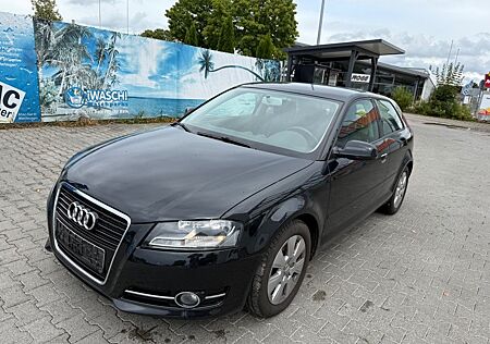 Audi A3 1.2 TFSI Attraction / orig 97Tkm