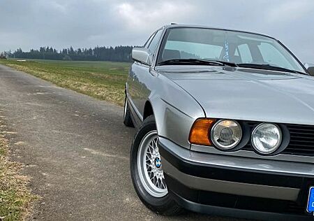 BMW 525i E34