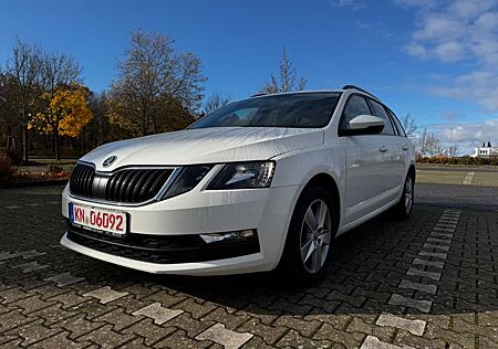 Skoda Octavia Combi Tour