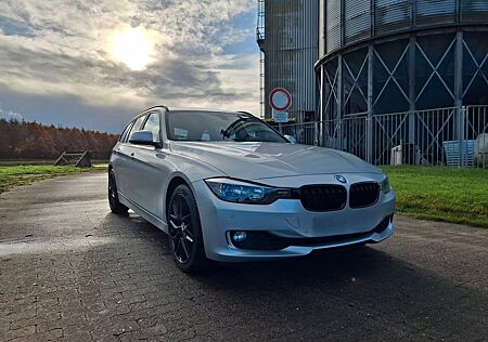 BMW 328i Touring -