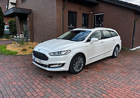 Ford Mondeo 2,0 TDCi 132kW Vignale Turnier PowerS...