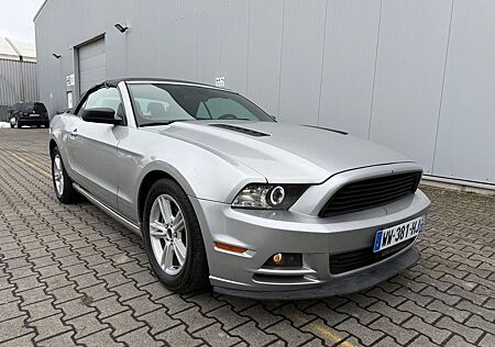 Ford Mustang 3,7 V6 Cabrio Automatik Xenon