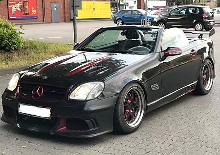 Mercedes-Benz SLK 320 -