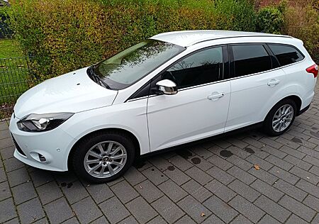 Ford Focus 2,0TDCi 120kW DPF Titanium Turnier Tit...