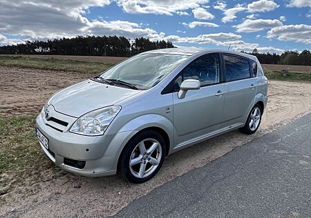 Toyota Corolla Verso 1.8-l-VVT-i Edition 7-Sitzer E...
