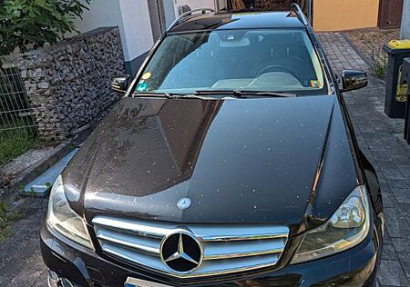 Mercedes-Benz C 250 CDI T BlueEFFICIENCY AVANTGARDE AVANTGARDE