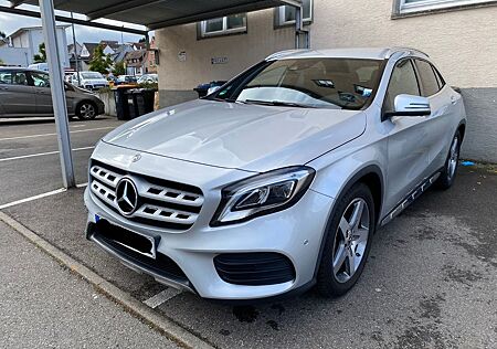 Mercedes-Benz GLA 200 ,360°-Kam.,Standheizung,Keyless,Memory
