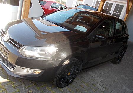 VW Polo Volkswagen V Highline