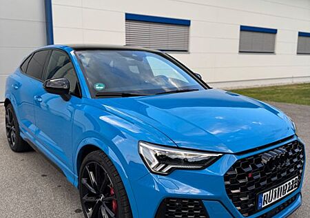 Audi RS Q3 RSQ3 Sonderfarbe Matrix-LED Sportabgasanlage TOP