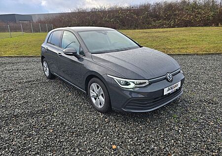 VW Golf Volkswagen VIII Lim. Life 1.5 TSI 96kW 6-Gang LED*Nav