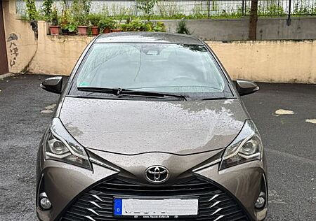 Toyota Yaris 1,5-l-Dual-VVT-iE Y20 Club Y20 Club