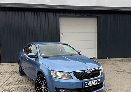 Skoda Octavia 1.8 TSI *ACC*PDC*Sitzheiz.