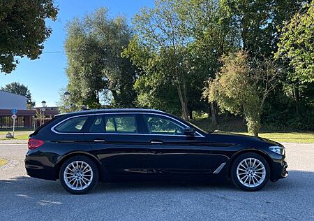 BMW 530i Touring - Automatik/Navi/Service neu 12/25