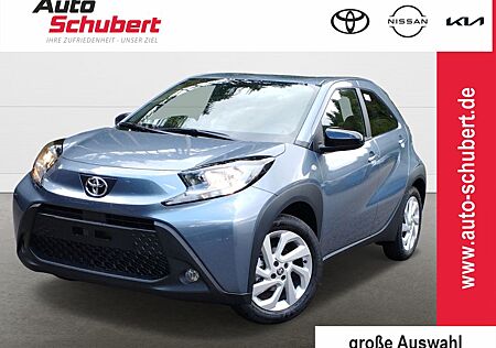 Toyota Aygo (X) 1,0 l Play CVT Sitzheizung vorn Smart-Key