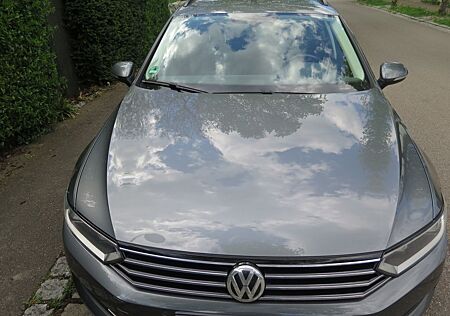 VW Passat Variant Volkswagen 2.0 TDI DSG BMT Comfortline V...