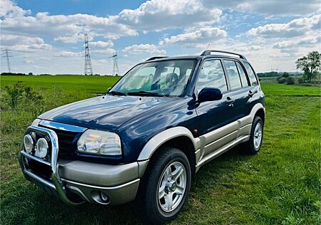 Suzuki Grand Vitara 2.5 V6 V6