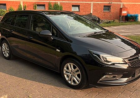 Opel Astra K 1.6 CDTI Sports Tourer Automatik AHK