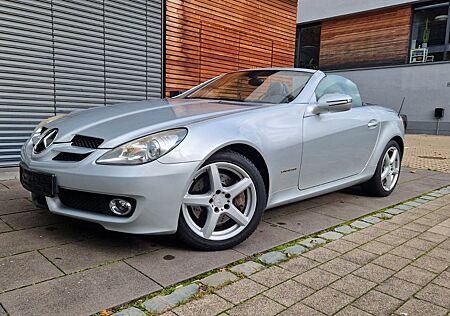 Mercedes-Benz SLK 200 KOMPRESSOR AIRSCARF SHZ LEDERNAPPA R171